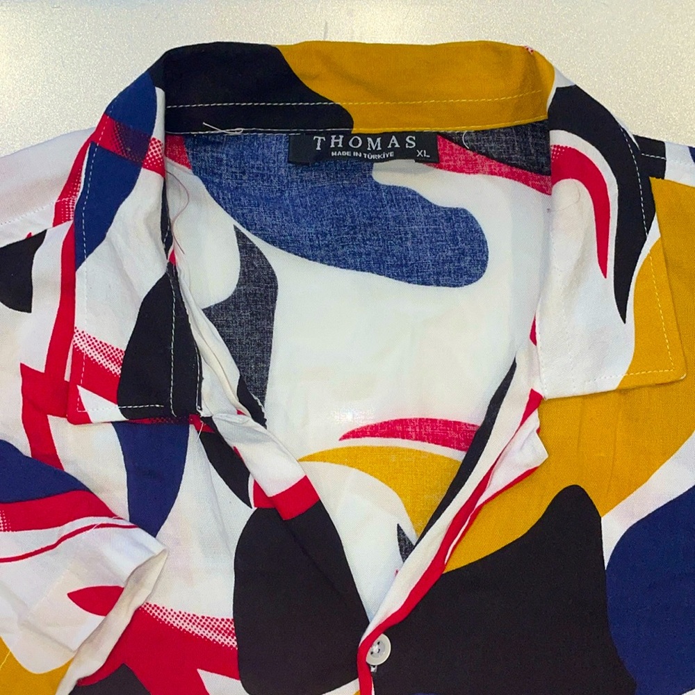 Thomas short sleeve button up shirt